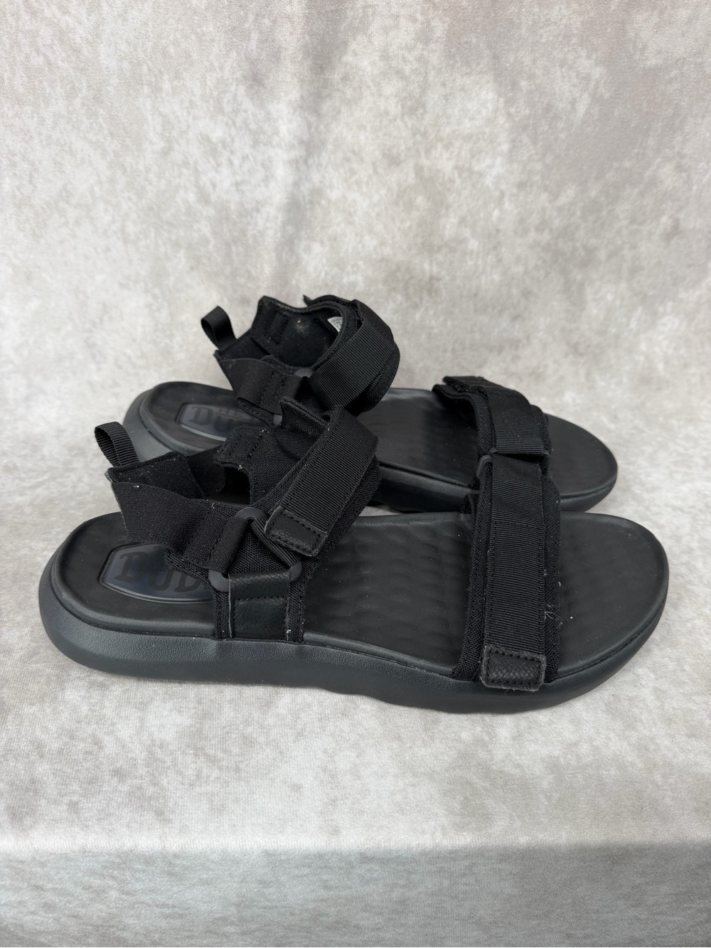 Hey dude Carson sandals black men’s size 10